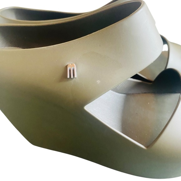 Melissa Creative Platform Wedge Platform Sandals - Picture 3 of 9